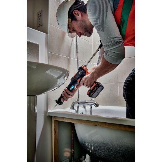 AEG BKP18C2-310-0 Pistolet à colle & à silicone sans fil 18V 310ml AEG BKP18C2-310-0 Pistolet à colle & à silicone sans fil 18V 310ml