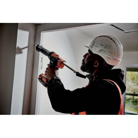 AEG BKP18C2-310-0 Pistolet à colle & à silicone sans fil 18V 310ml AEG BKP18C2-310-0 Pistolet à colle & à silicone sans fil 18V 310ml