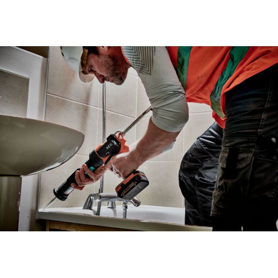 AEG BKP18C2-310-0 Pistolet à colle & à silicone sans fil 18V 310ml AEG BKP18C2-310-0 Pistolet à colle & à silicone sans fil 18V 310ml