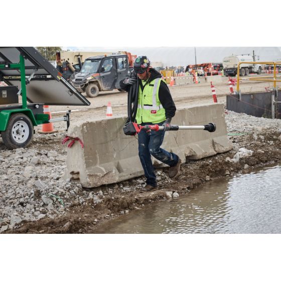 Milwaukee M18 BLSWP-0 Pompe à eau sur canne 18V HYDROPAS (4933498559)