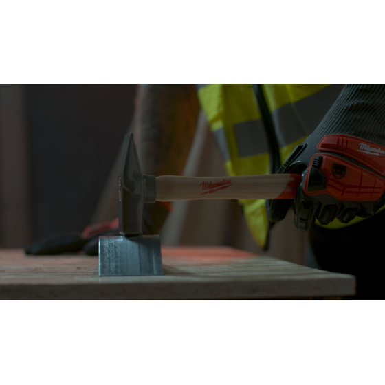 Milwaukee Marteau de serrurier 300gr avec Poignée en bois hickory (4932478667)