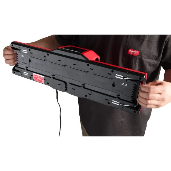 Milwaukee M12-18 GBC4 Chargeur de batterie multi-ports (4933493863)