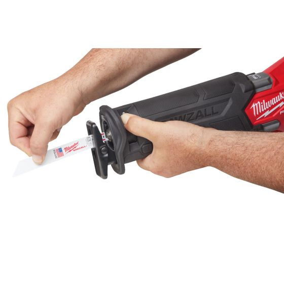Milwaukee M18 FSZ-0X Scie sabre 18VFuel avec coffret HD-Box (4933478293)