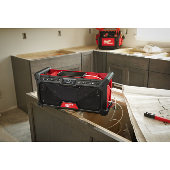 Milwaukee M18 RADDAB+G2-0 Radio de chantier sans fil 18V DAB+ (4933492344) Milwaukee M18 RADDAB+G2-0 Radio de chantier sans fil 18V DAB+ (4933492344)