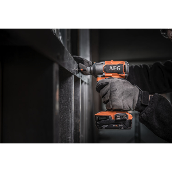 AEG BSS18C3B3-602TC Visseuse à chocs brushless 18V 350Nm 2x6.0Ah HD QUICKSTACK (4935500071)