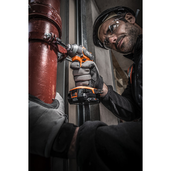 AEG BSS18C3B3-602TC Visseuse à chocs brushless 18V 350Nm 2x6.0Ah HD QUICKSTACK (4935500071)