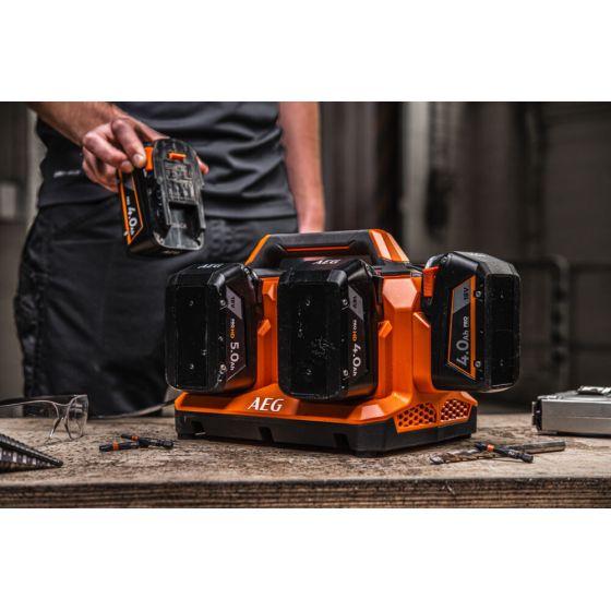 AEG BL18C6 Chargeur de batterie 6 Ports 18V (4935480051)