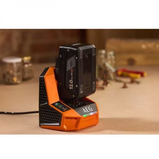  AEG BL18T12 Chargeur rapide 12Ah pour batterie 12V à 18V (4935499439)