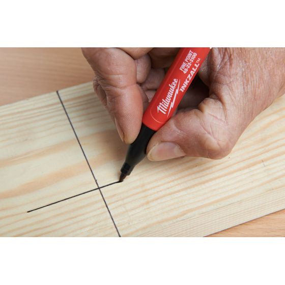 Milwaukee x4 Marqueurs INKZALL Noir, Bleu, Vert et Rouge pointe Fine (48223106)