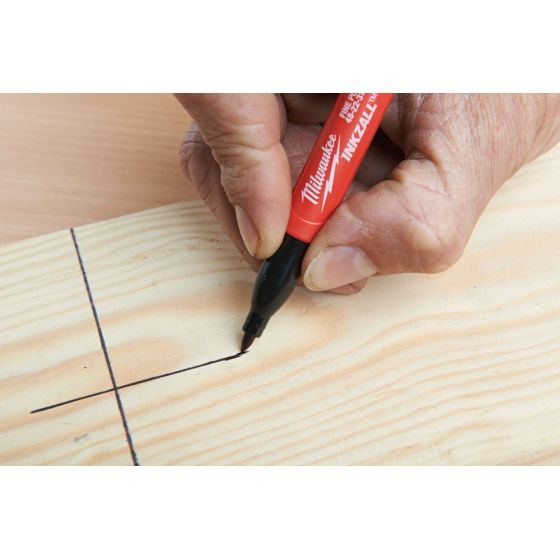 Milwaukee x4 Marqueurs INKZALL Noir, Bleu, Vert et Rouge pointe Fine (48223106)