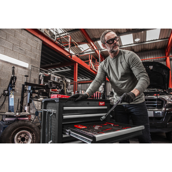 Milwaukee Servante d'atelier mobile 78cm à 7 tiroirs GRISE (4932500742)