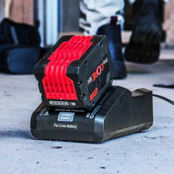 Bosch EXAL18V-160 Chargeur rapide 16Ah EXPERT 14.4V à 18V (1600A03D3A)