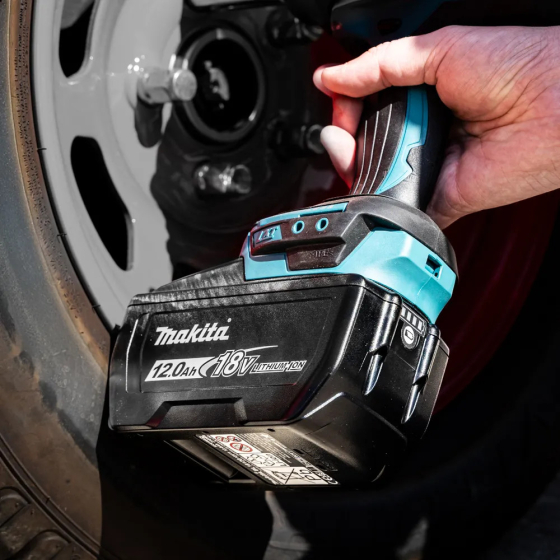 Makita BL18120B Batterie Li-ion 18V 12.0Ah avec témoin de charge (1915J2-8)