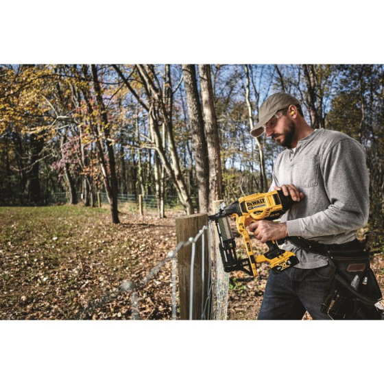 Dewalt DCFS950P2-QW Agrafeuse de clôture 18V XR 2x5.0Ah Li-ion avec coffret T-STAK