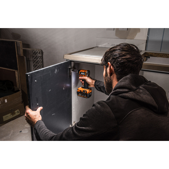 AEG BSS18SBL2-0 Visseuse à chocs brushless 18V 200Nm (4935480059)