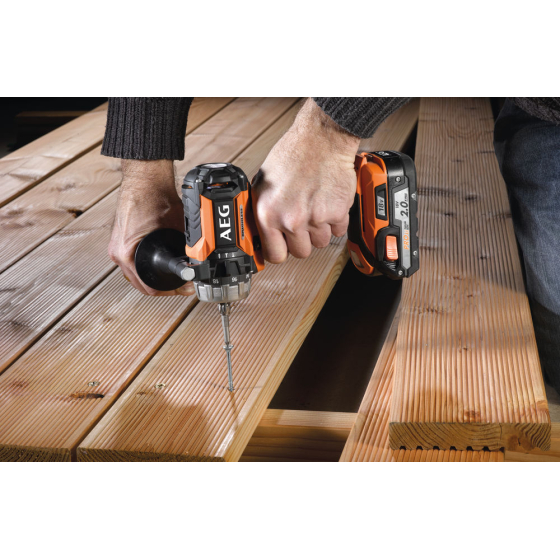 AEG BSB18CBL-0 Perceuse à percussion 18V Brushless 75Nm (4935451082)