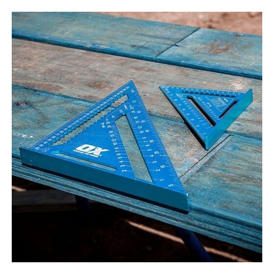 OX Pro Jeu de 2 Équerres de charpentier en aluminium 180mm & 300mm (OX-P634701)