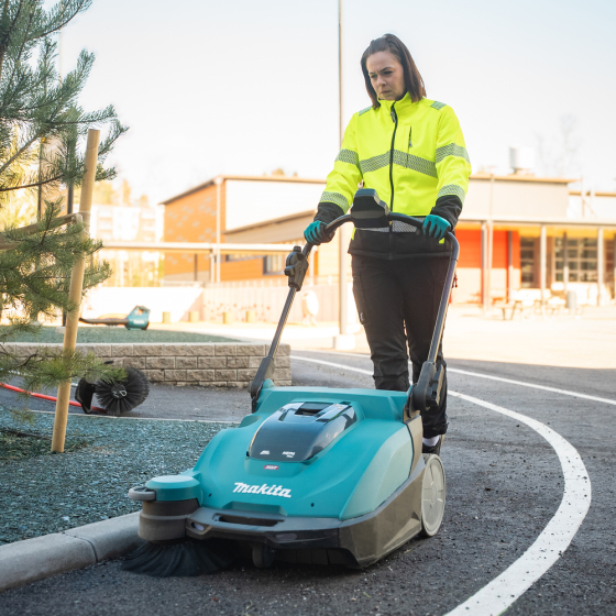 Makita VS001GZ Balayeuse aspirante 40V XGT (Machine seule)
