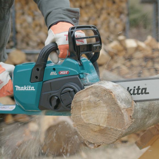 Makita UC022GZ Tronçonneuse 40V XGT avec guide de 35cm (Machine seule)