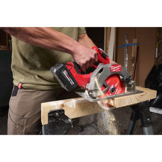 Milwaukee M18HB5 Batterie 18V 5.0Ah Red Lithium-Ion (4932499042)
