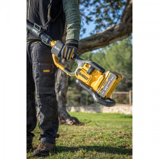 Dewalt DCMPS640N-XJ Élagueuse sur perche télescopique XR 54V Li-ion brushless 30cm