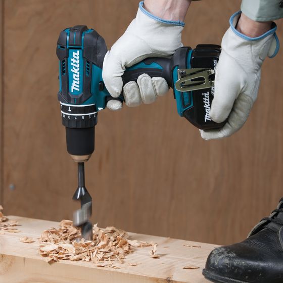 Makita DHP482RMJ Perceuse, Visseuse à percussion 18V Li-Ion 2x4.0Ah + Mak-Pac
