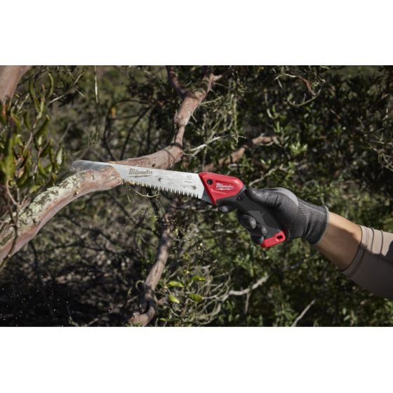 Milwaukee Scie d'élagage droite compacte avec fourreau (4932500645)